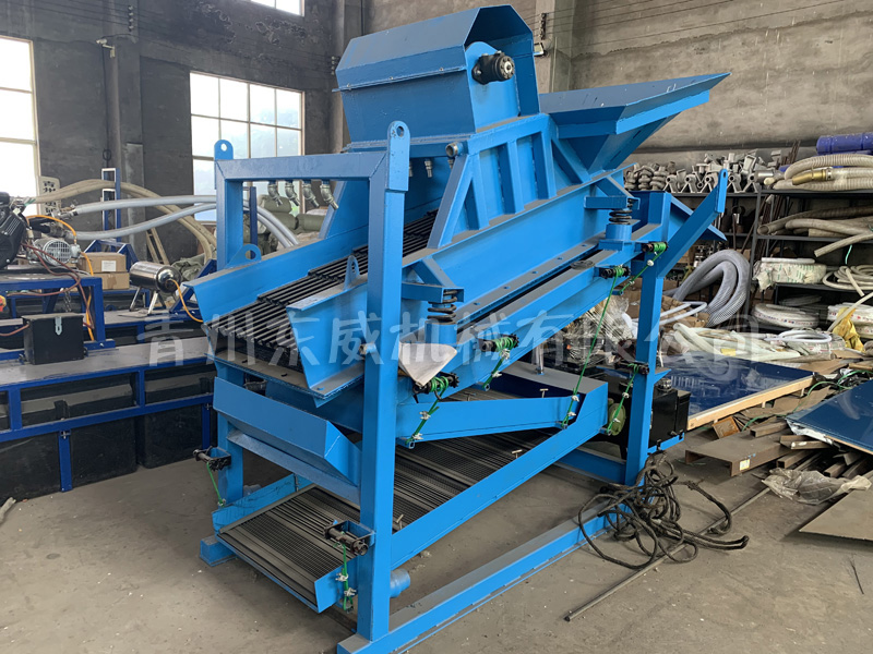 振動式選金機14